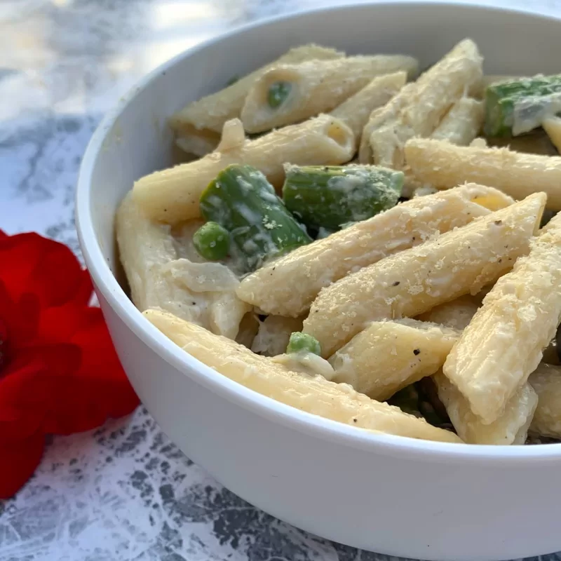 פסטה עם אספרגוס