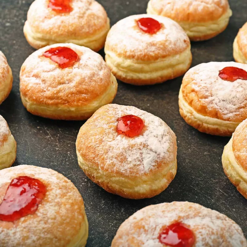 סופגניות טבעוניות עם ריבה