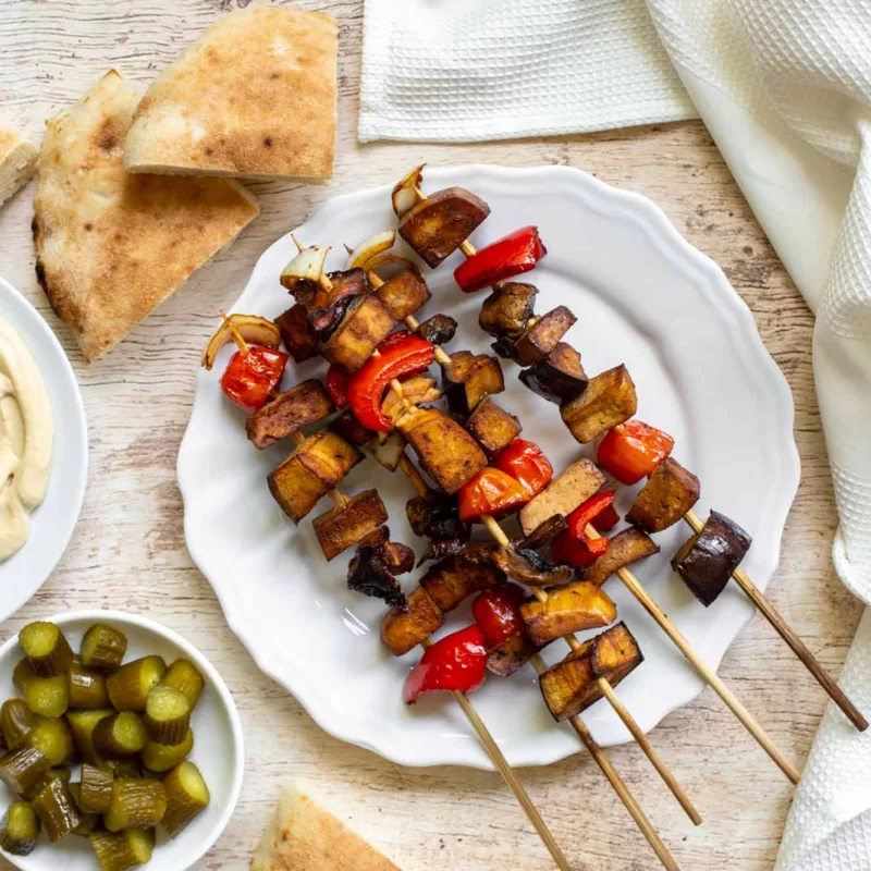 שיפודי טופו וירקות